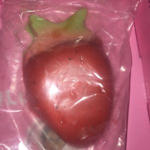 LUSH STRAWBERRY JUMBO SOAP